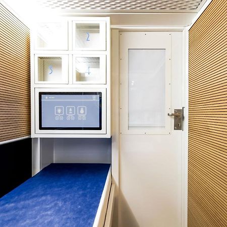 Hotel Resting Pods - Zzzleepandgotrn Torino Airport Caselle Torinese Exterior foto
