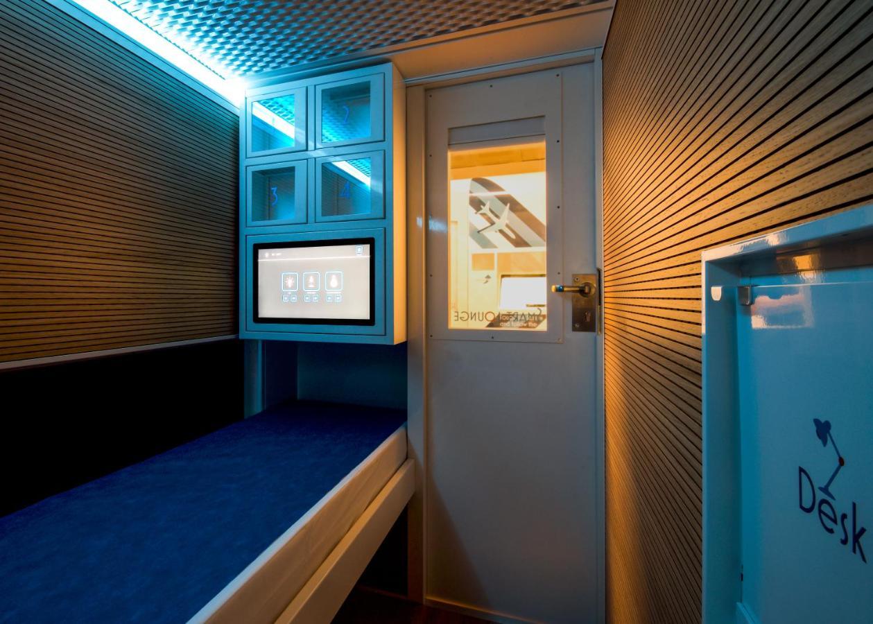 Hotel Resting Pods - Zzzleepandgotrn Torino Airport Caselle Torinese Exterior foto